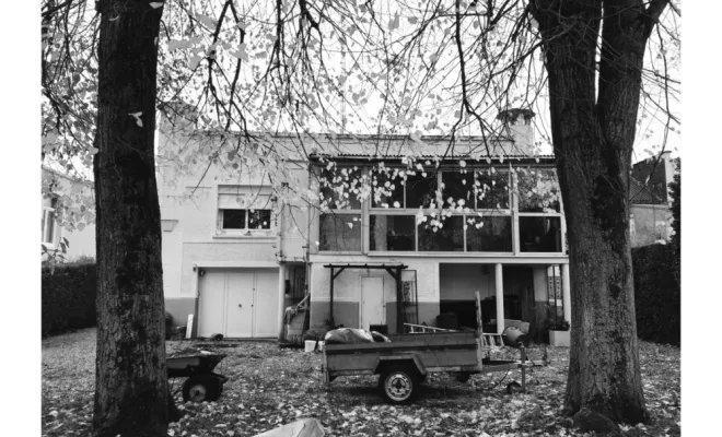 SURÉLÉVATION ET ISOLATION THERMIQUE PAR L'EXTÉRIEUR D'UNE HABITATION, Lille, ATELIER VPA